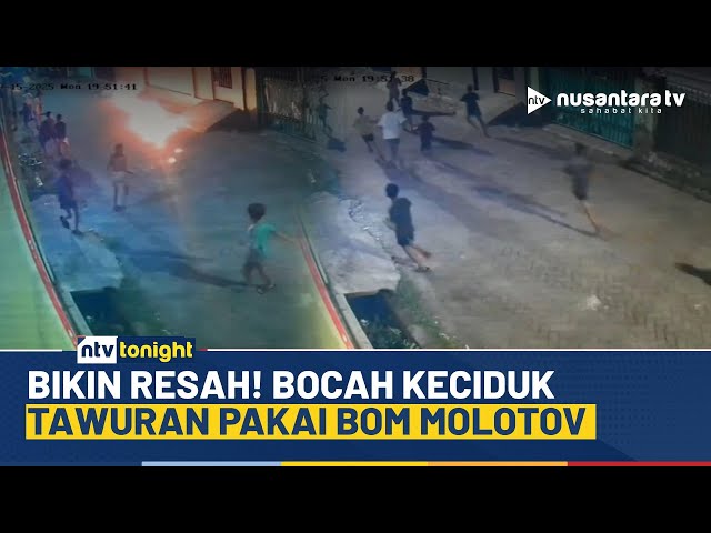 Youtube Thumnail image of : Kacau! Detik-detik Bocah di Makassar Tawuran Pakai Bom Molotov, Warga Ngaku Resah| NTV TONIGHT