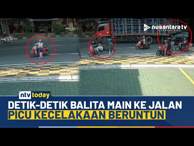 Youtube Thumnail image of : Mencekam! Anak Kecil Main di Jalan Raya Picu Kecelakaan Beruntun, Orang Tua Lalai | NTV TODAY