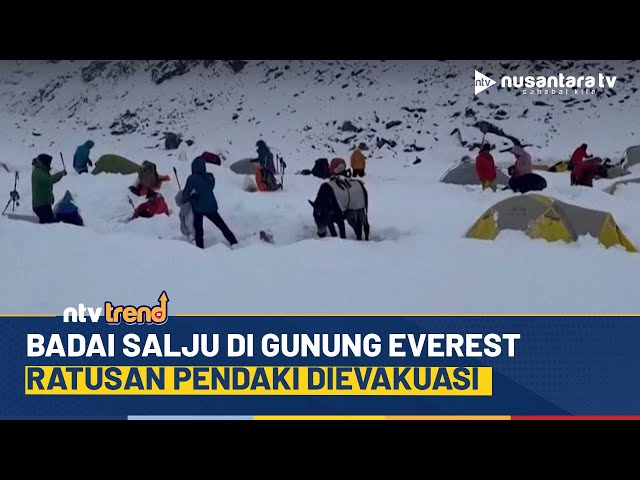 Youtube Thumnail image of : Badai Salju di Gunung Everest, Ratusan Pendaki Dievakuasi Satu Orang Tewas | NTV