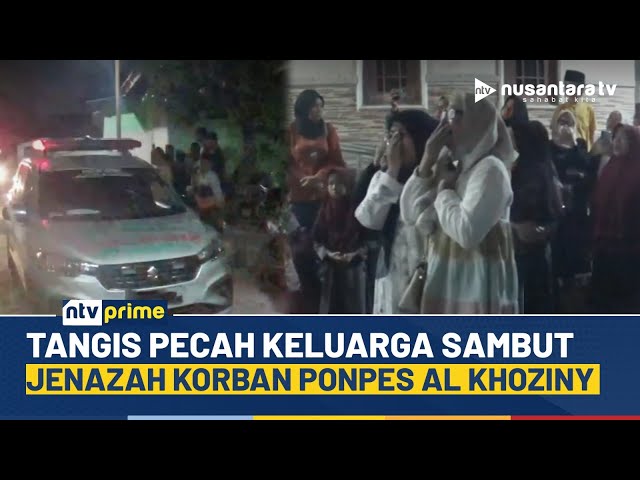 Youtube Thumnail image of : Tangis Haru! Ratusan Warga Bangkalan Sambut Jenazah Korban Ambruknya Ponpes Al Khoziny | NTV PRIME