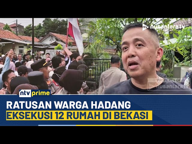 Youtube Thumnail image of : Ricuh Pengosongan Rumah di Bekasi, Ratusan Warga Hadang Petugas & 1 Orang Pingsan | NTV PRIME